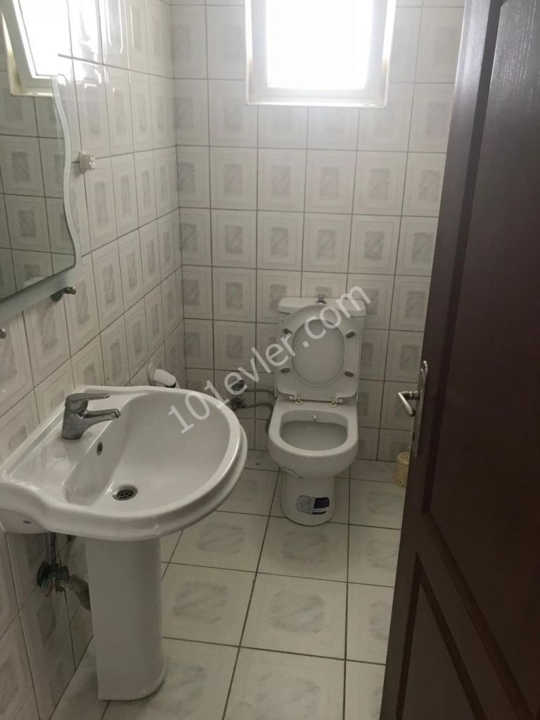 Flat To Rent in Metehan, Nicosia