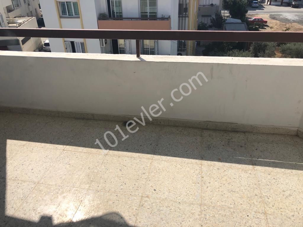 Flat To Rent in Ortaköy, Nicosia