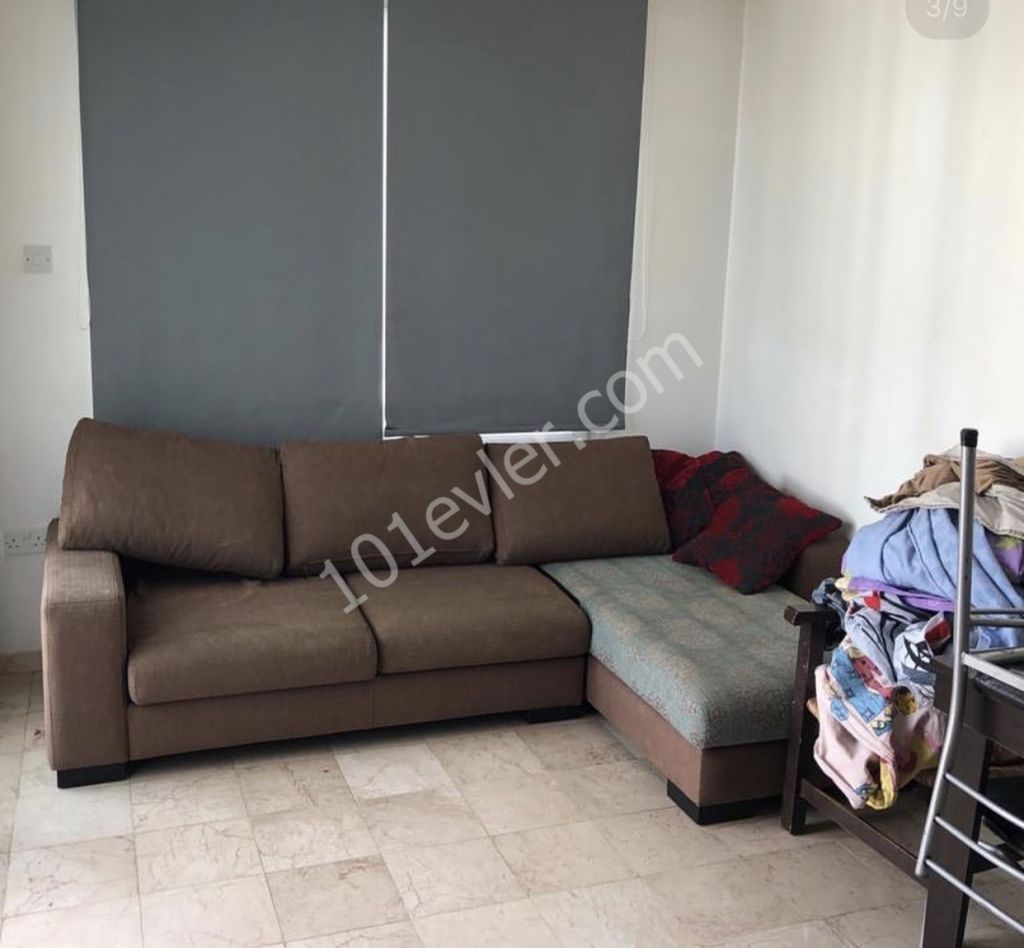 Flat For Sale in Küçük Kaymaklı, Nicosia