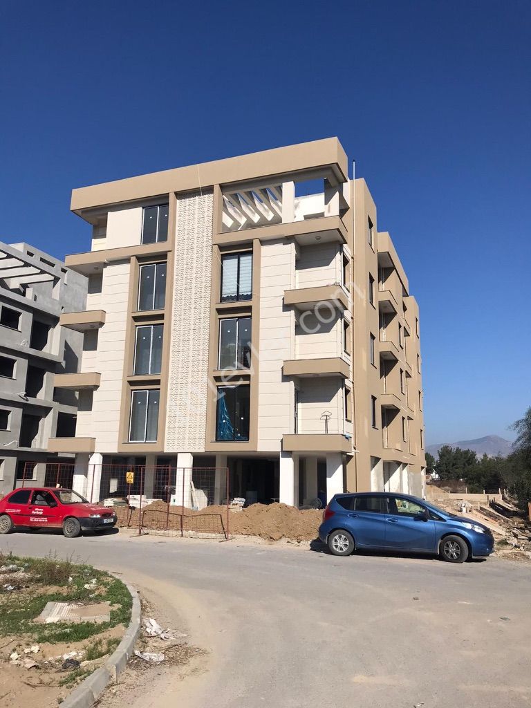 Flat For Sale in Küçük Kaymaklı, Nicosia