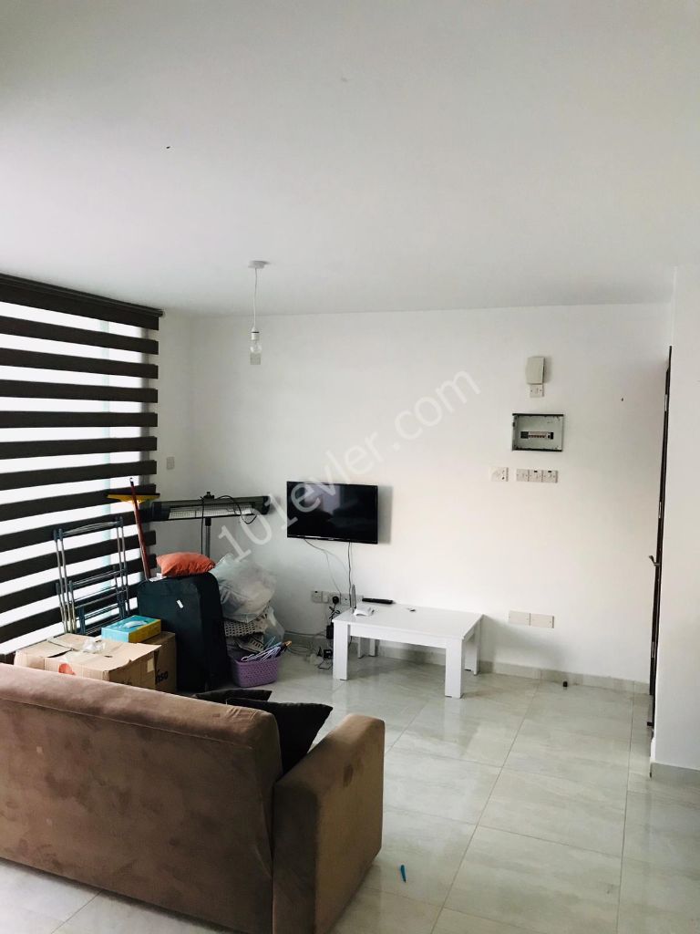 GÖNYELİDE  2+1 KİRALIK PENTHOUSE DAİRE 