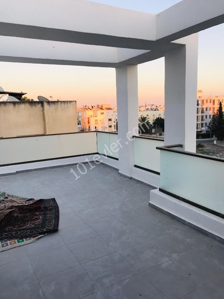 GÖNYELİDE  2+1 KİRALIK PENTHOUSE DAİRE 