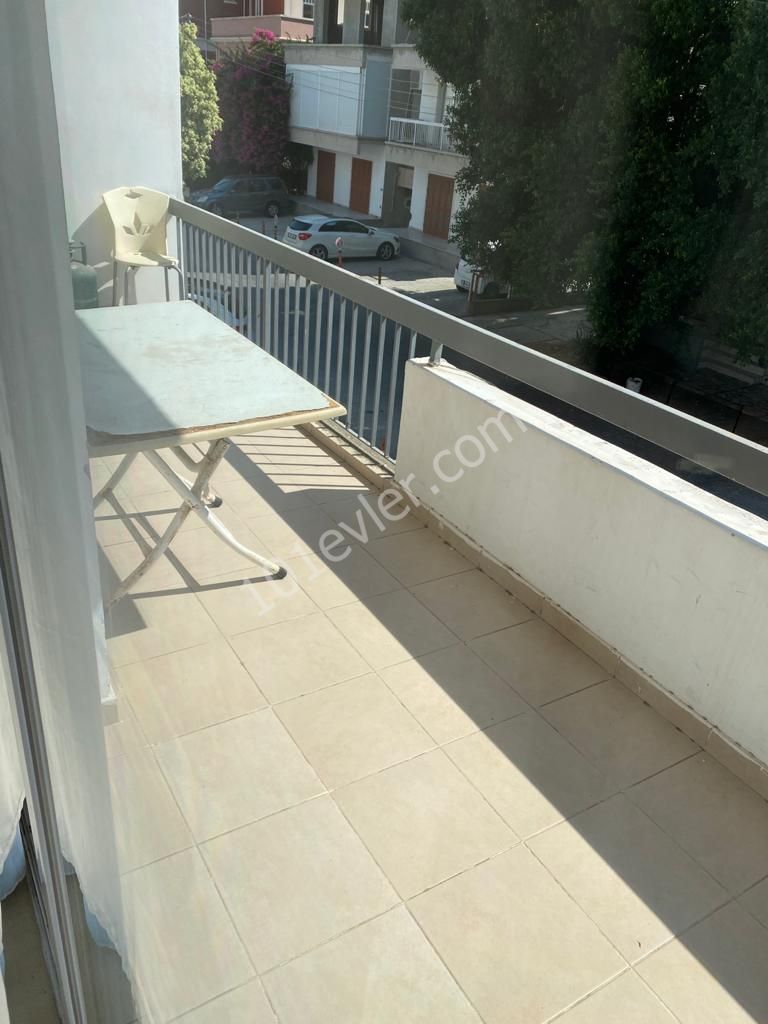 Flat To Rent in Köşklüçiftlik, Nicosia