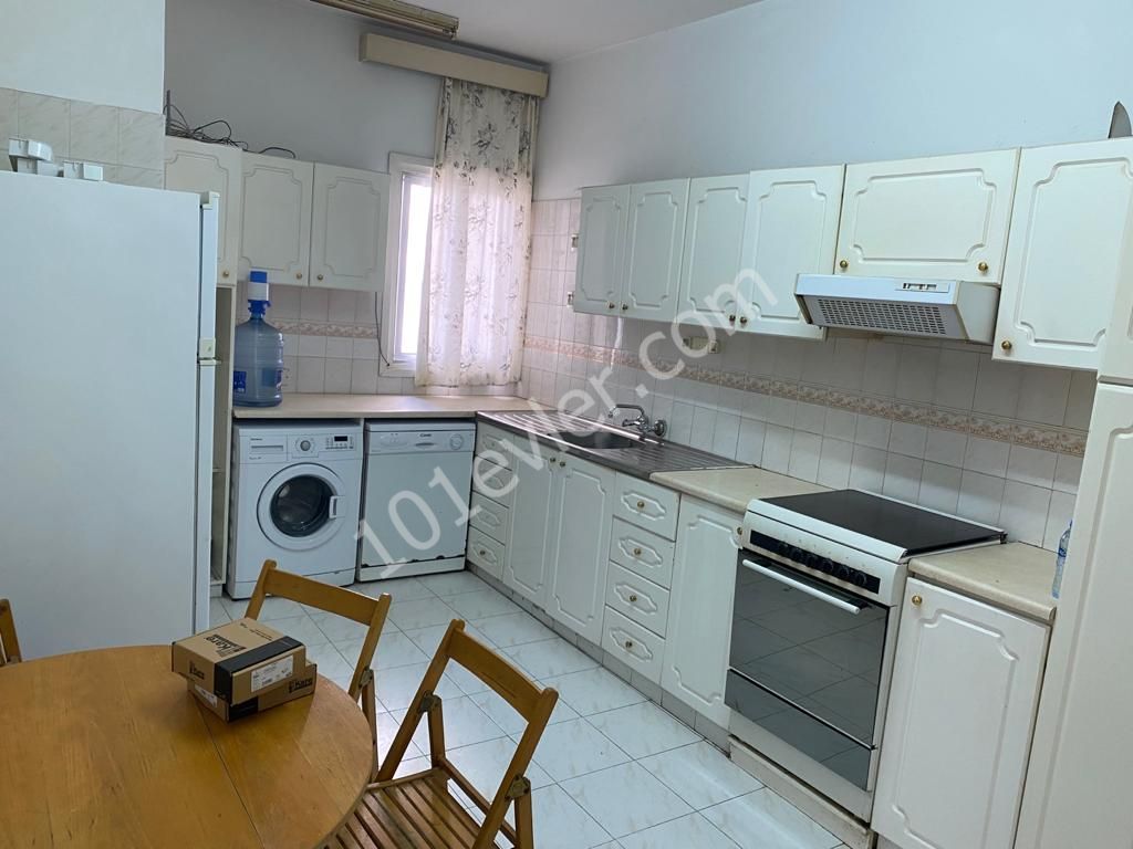 Flat To Rent in Köşklüçiftlik, Nicosia