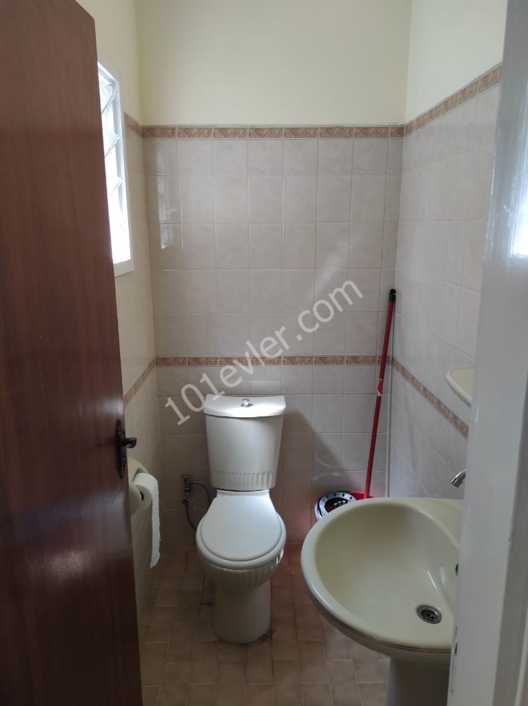 LEFKOŞA ORTAKÖYDE SATILIK 3+1 DAİRE 45500 £