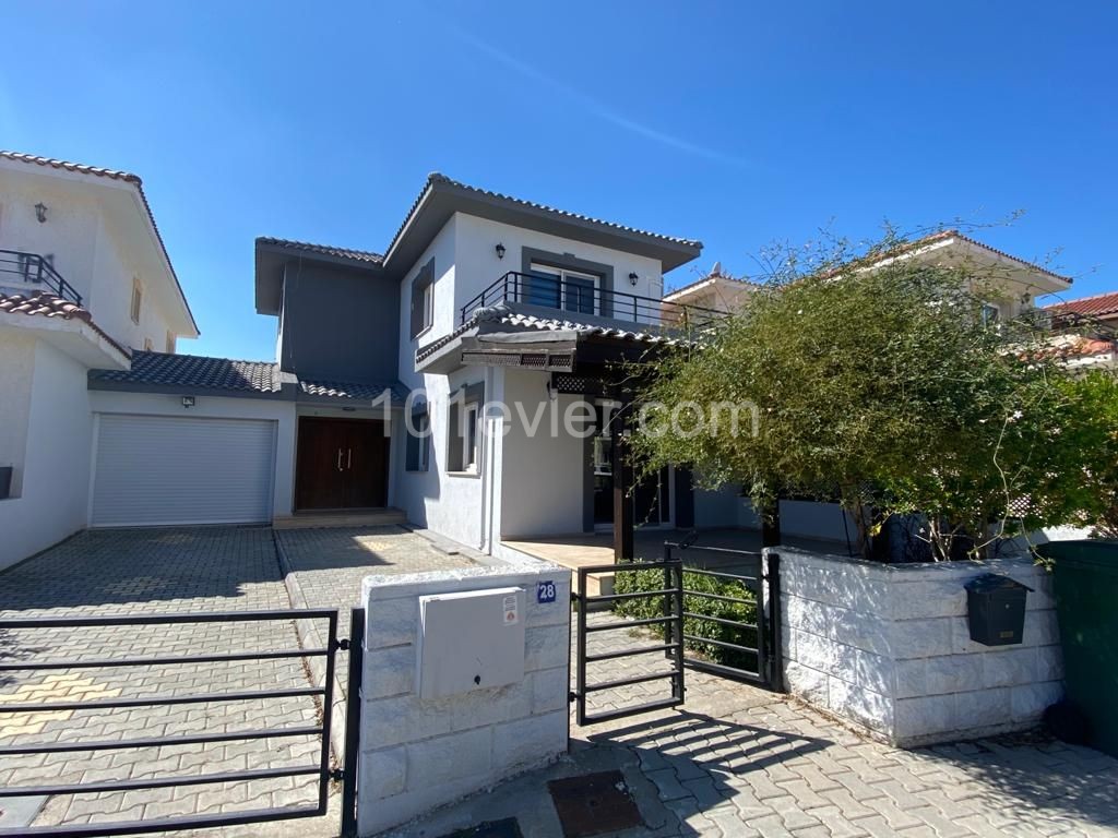 KOMPLETT MÖBLIERTE VILLA ZUM VERKAUF IN NIKOSIA / YENIKENT.. 0533 859 21 66 ** 