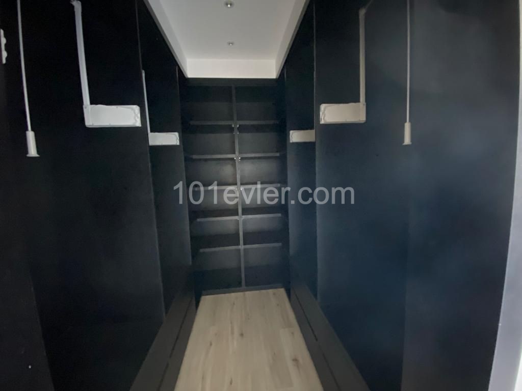 GİRNE ZEYTİNLİKTE ULTRA LÜX PENTHOUSE 