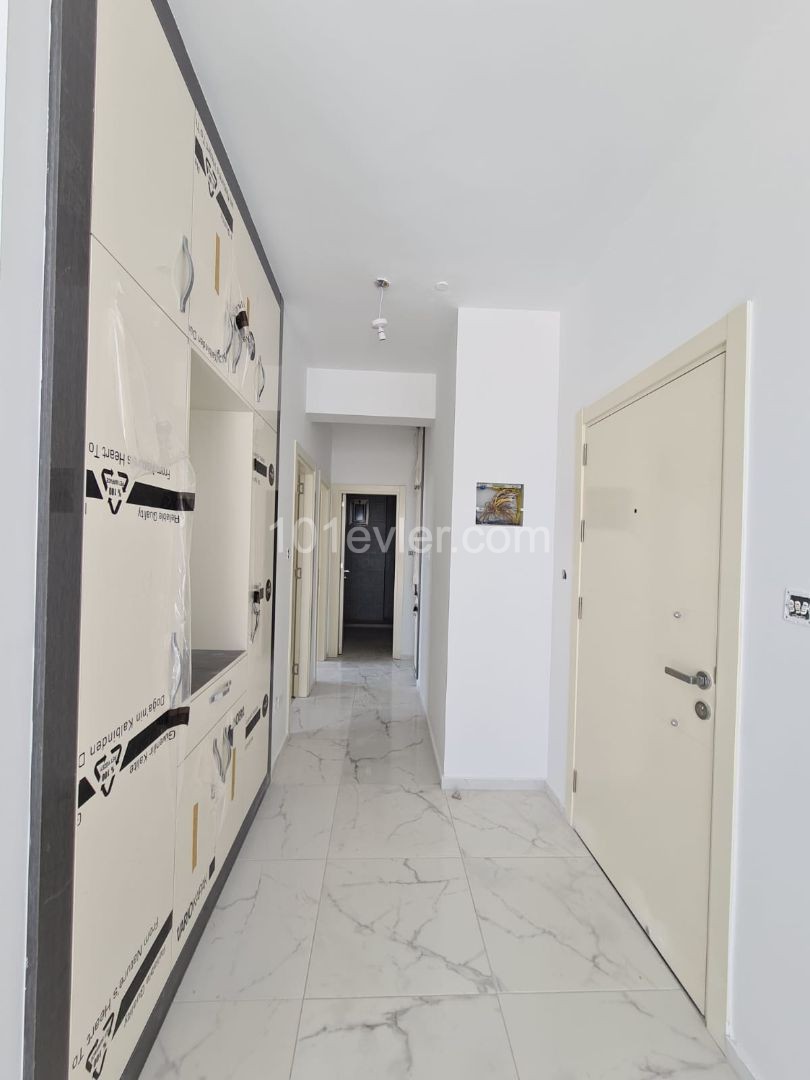 LEFKOŞA KÜÇÜK KAYMAKLI DE SIFIR 2+1 LÜKS PENTHOUSE TÜRK KOÇANLI 05338764894