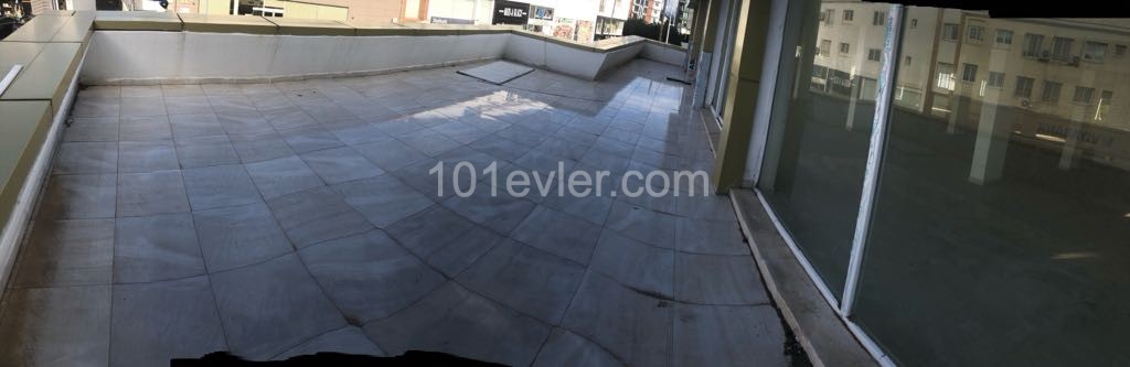 GİRNE  MERKEZ İŞLEK ANAYOL ÜZERİ OTOPARKLI 3 KATLI 1120 M2 KİRALIK İŞYERİ.. 0533 859 21 66