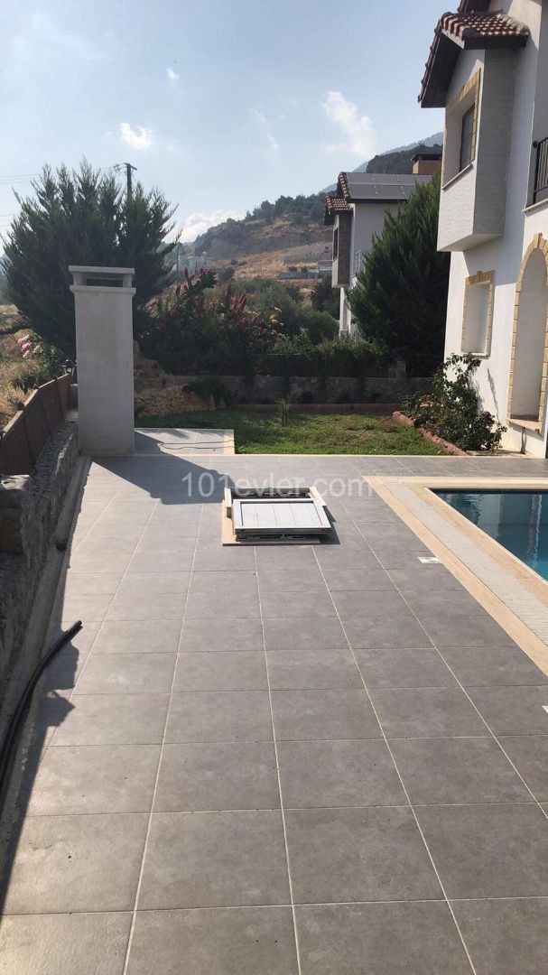 3+1 FREISTEHENDE VILLA ZUM VERKAUF IN BOSPORUS TÜRKEI KOKANLI 05428895773 ** 