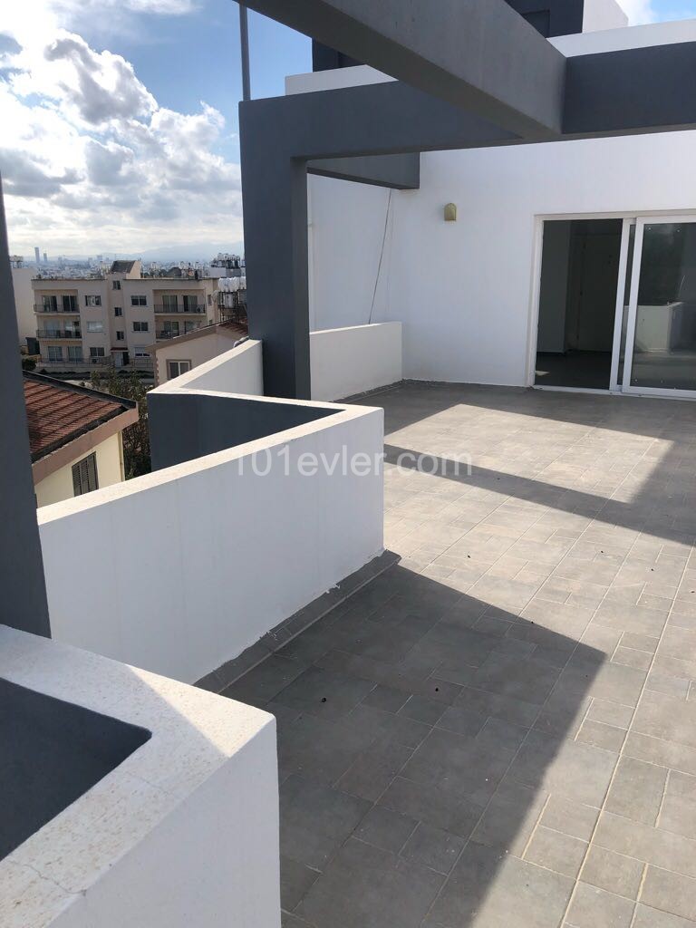 LEFKOŞA/HAMİTKÖY DE SATILIK TÜRK KOÇANLI SIFIR PENTHOUSE.. 90533 859 21 66