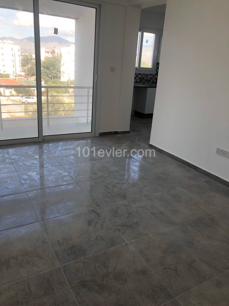 2+1 FLATS FOR SALE WITH THE OPPORTUNITY TO SELECT FLOOR AND FACADE FOR SALE IN NICOSIA KIZILBAŞ.. 90533 859 21 66 ** 