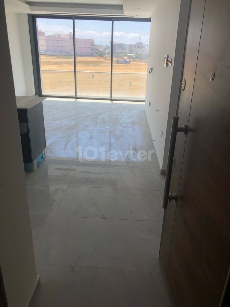 1+1 FLAT FOR RENT IN METEHAN-KERMİYA RESIDENCE BUILDING WITH COMMERCIAL PERMIT.. 90533 859 21 66 ** 