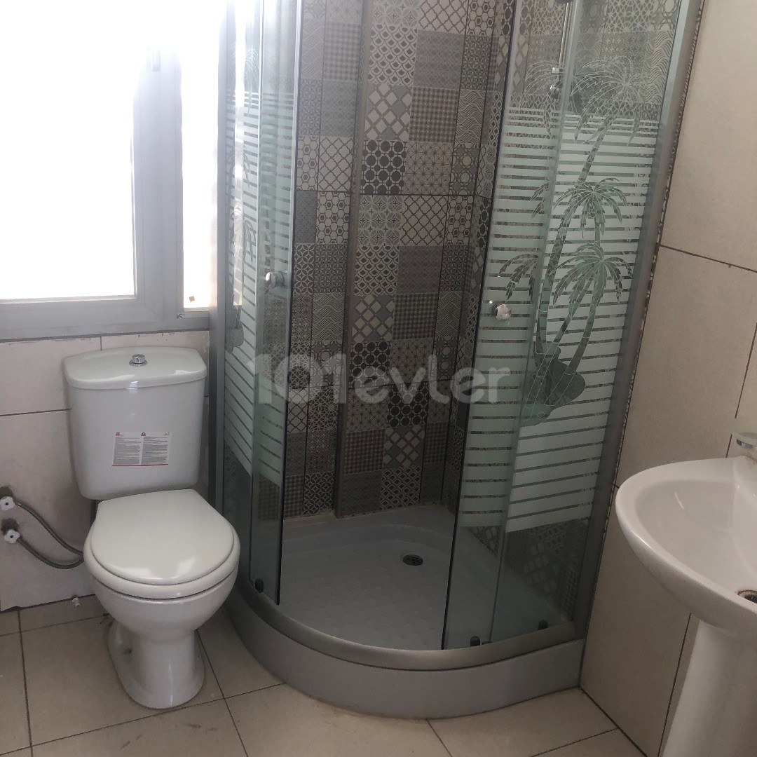 3+1 FLAT FOR SALE IN GÖNYELİ DE DÜRMCÜ BABA BEHIND ZERO..90533 859 21 66 ** 