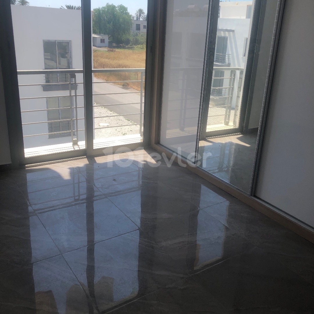 3+1 FLAT FOR SALE IN GÖNYELİ DE DÜRMCÜ BABA BEHIND ZERO..90533 859 21 66 ** 