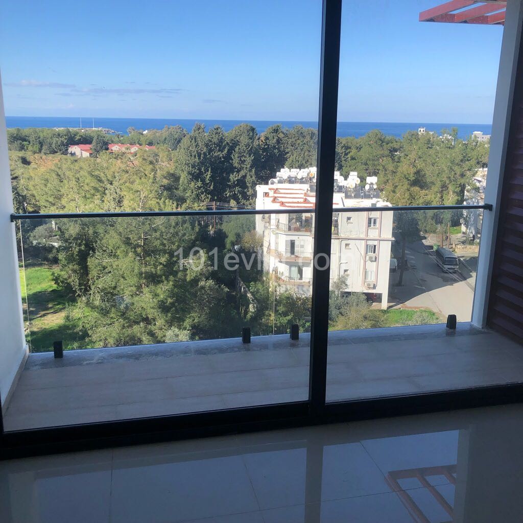 3+1 FLAT FOR SALE WITH SEA VIEW IN KYRENIA CENTER.. 90533 859 21 66 ** 