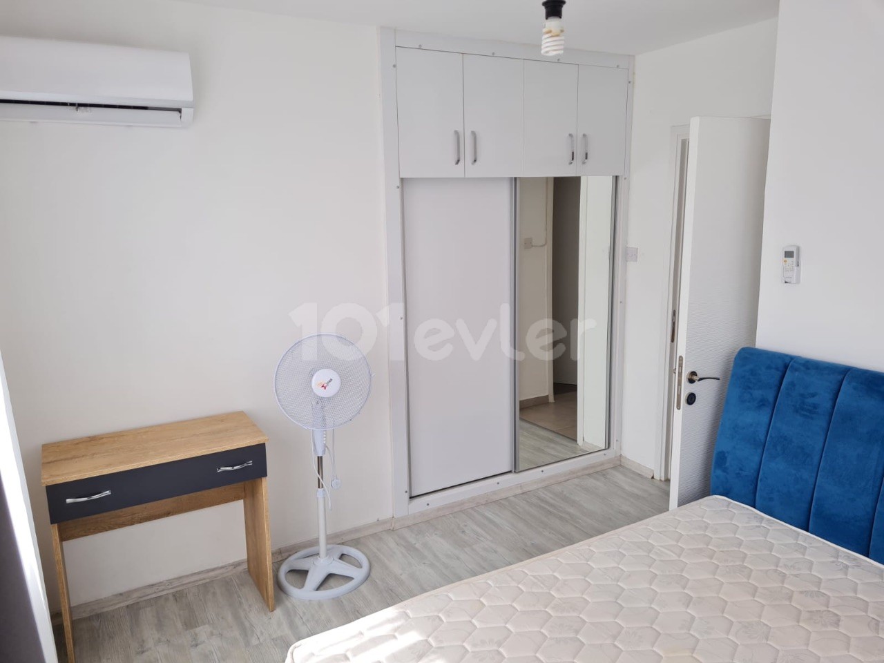 LEFKOŞA/DEREBOYU NDA FULL EŞYALI KİRALIK 3+1 DAİRE..