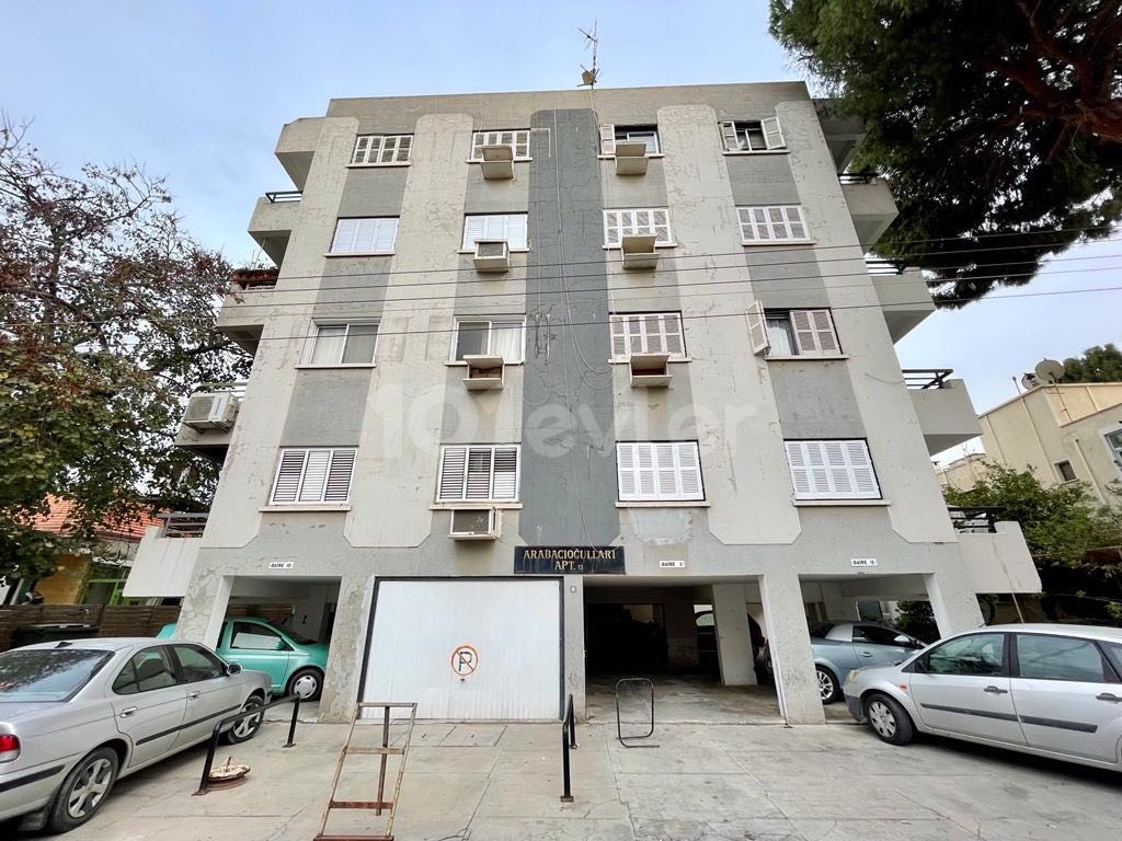 3+ 1 APARTMENT WITH ELEVATOR FOR SALE IN THE MIDDLE OF DEREBOYU IN NICOSIA/KÖŞLÜÇIFTLIK..0533 859 21 66 ** 