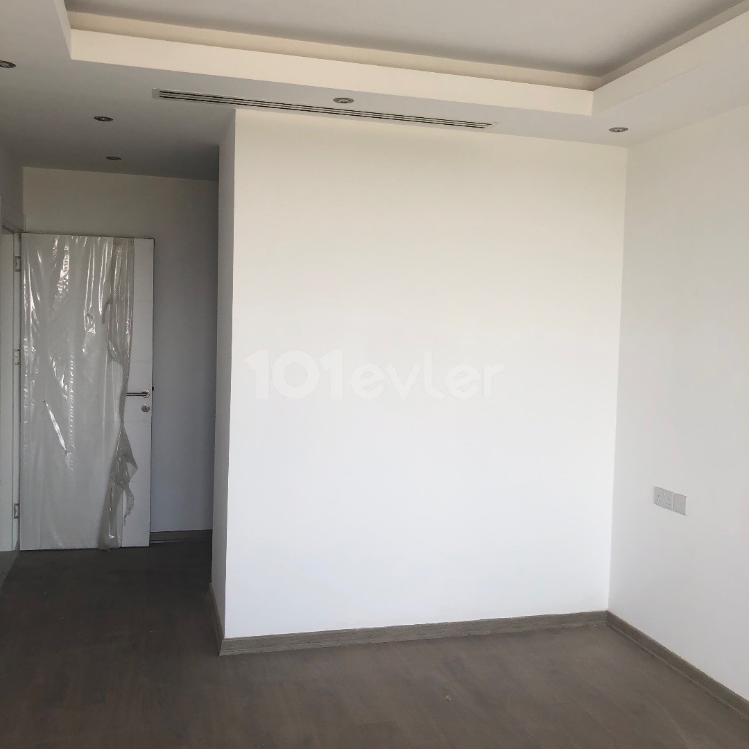 2+1 FLAT FOR SALE WITH COMMERCIAL PERMIT IN METEHAN-KERMİYA RESIDENCE BUILDING.. 90533 859 21 66