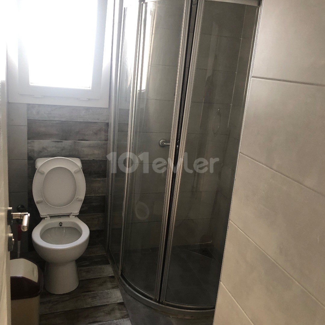 GÖNYELİ DE DÜRÜMCÜ BABA ARKASI FULL EŞYALI KİRALIK 2+1 DAİRE..