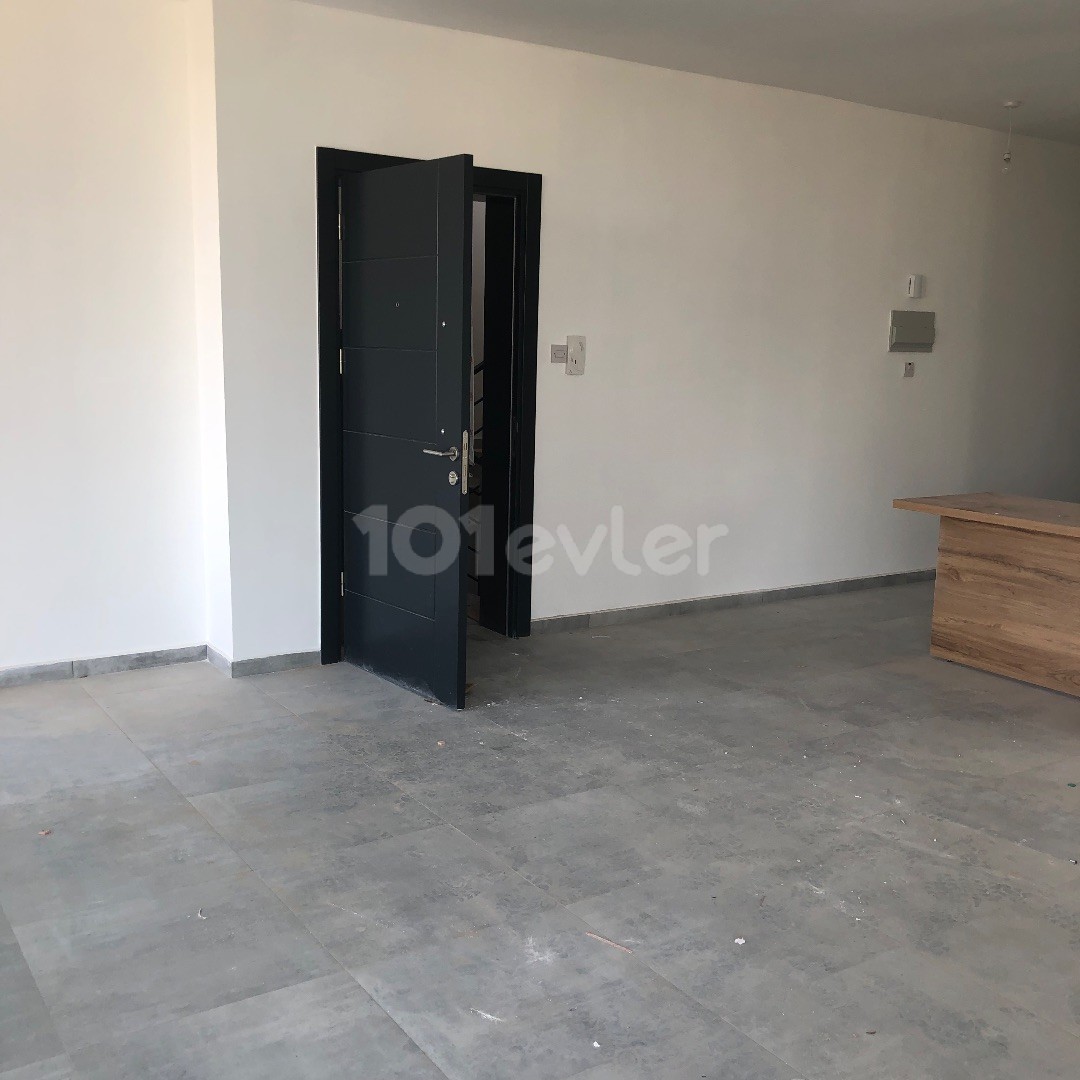 HE HAS TO PAY FOR 3 MONTHS!! ZERO 2+1 APARTMENT FOR RENT WITH WHITE GOODS AND AIR CONDITIONING IN KUCUKKAYMAKLI.. ** 