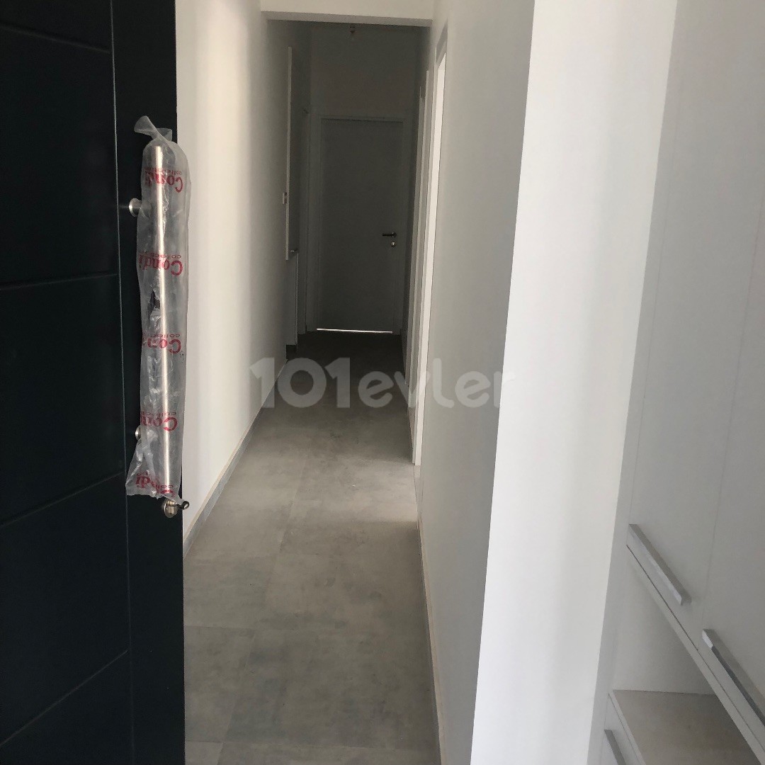 ORTAKÖY DE TÜRK KOÇANLI SATILIK 2+1 PENTHOUSE..