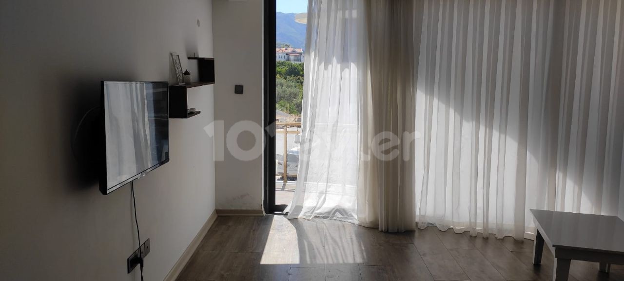 Voll Möblierte Miete 2 + 1 Residence In Akacan Elegance Im Zentrum Von Kyrenia ** 