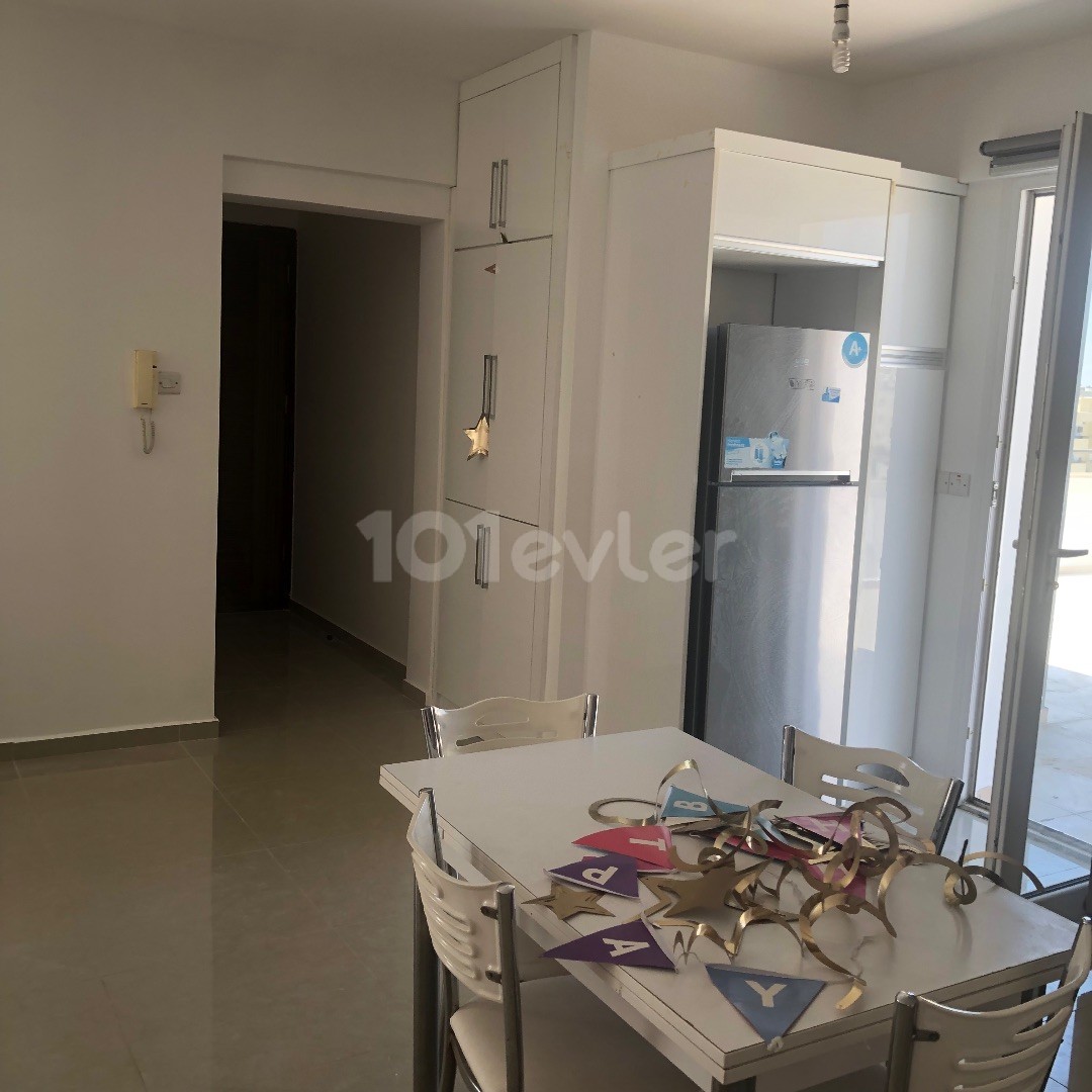 KOMPLETT EINGERICHTETES 2 + 1 PENTHOUSE ZUM VERKAUF IN ORTAKÖY.. ** 