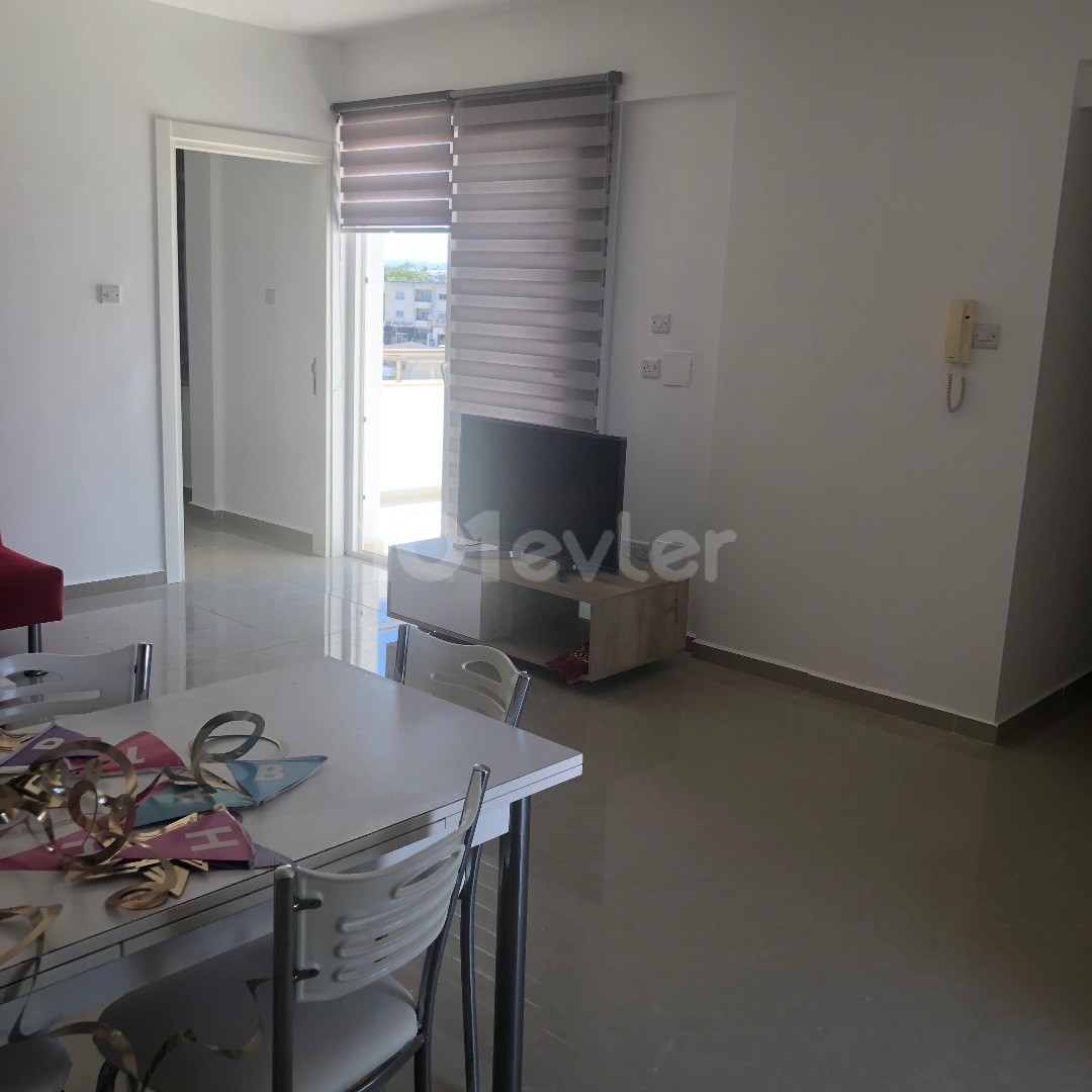 KOMPLETT EINGERICHTETES 2 + 1 PENTHOUSE ZUM VERKAUF IN ORTAKÖY.. ** 