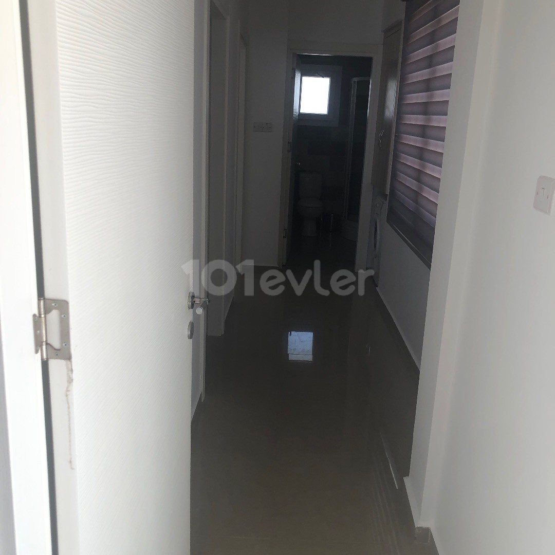 KOMPLETT EINGERICHTETES 2 + 1 PENTHOUSE ZUM VERKAUF IN ORTAKÖY.. ** 