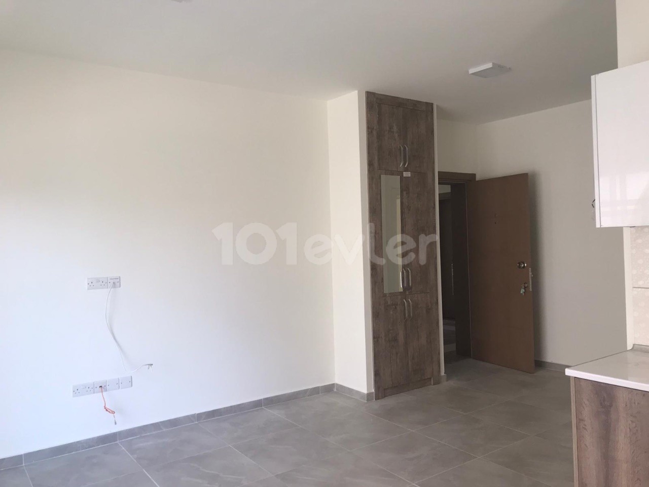 2 + 1 APARTMENTS FOR SALE WITH ELEVATOR IN MARMARA MINISTRIES.. ** 