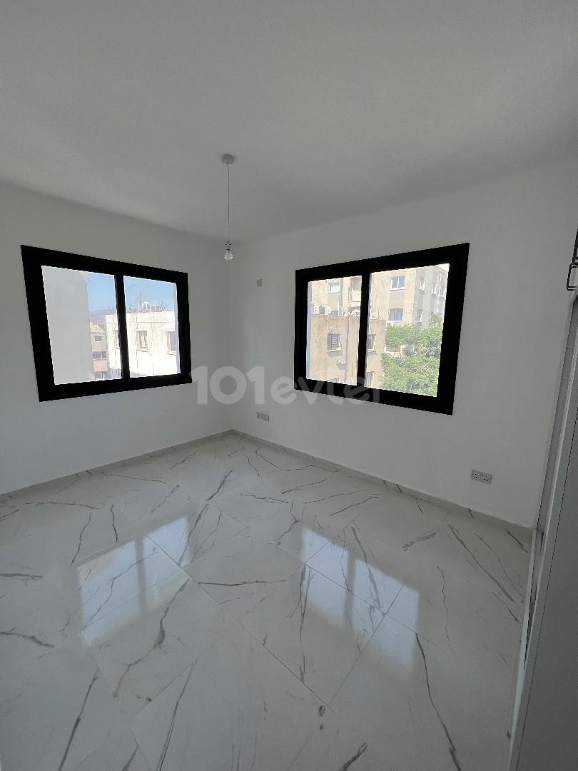 2 + 1 APARTMENTS FOR SALE IN LUXURY IN YENIŞEHIR.. ** 