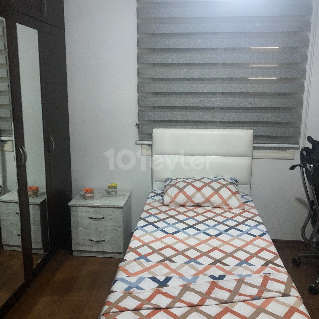 A LUXURIOUS FULLY FURNISHED DUPLEX 3+1 APARTMENT FOR RENT IN THE BACK OF NICOSIA/MERIT HOTEL.. ** 