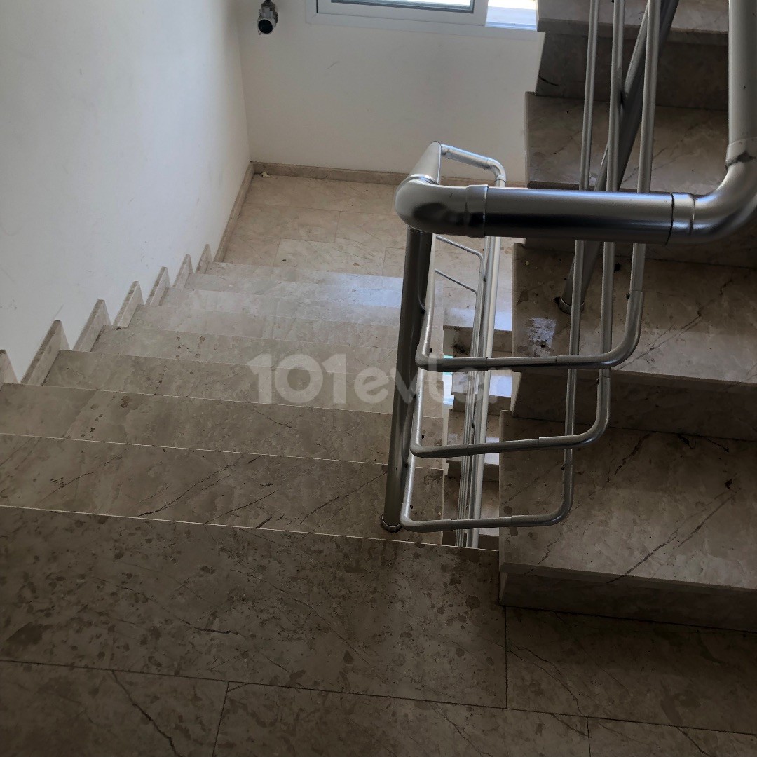 ZERO 2 + 1 APARTMENT WITH ELEVATOR FOR SALE IN MITRELI.. ** 