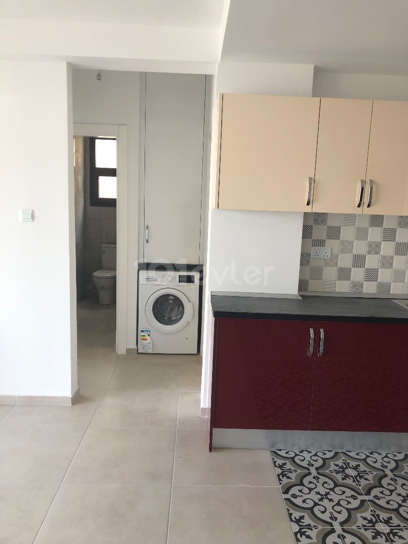 GÖNYELİ DE BEYAZ EŞYA VE KLİMALI SATILIK SIFIR 2+1 DAİRE..