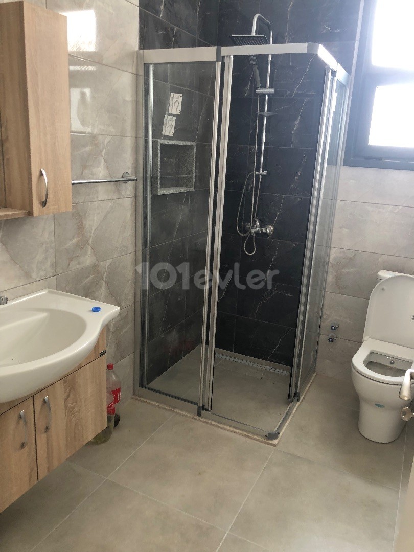 GÖNYELİ DE BEYAZ EŞYA VE KLİMALI SATILIK SIFIR 2+1 DAİRE..