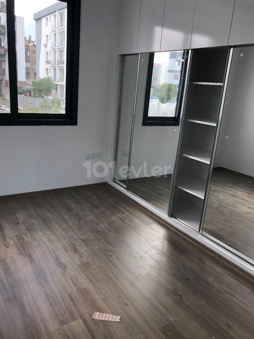 ZERO 2 + 1 APARTMENT FOR SALE WITH WHITE GOODS AND AIR CONDITIONING IN GÖNYELI.. ** 