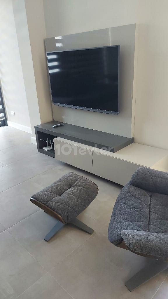 AMG Emlak'tan Girne Bellapais'te Kiralık 4+1 Lüx Villa