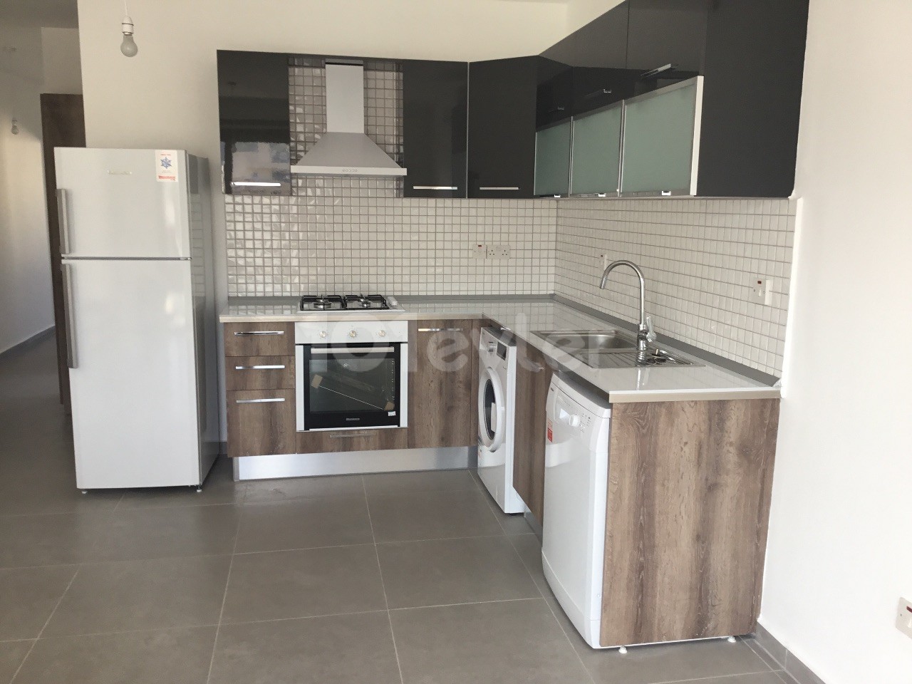 WIR BRINGEN LUXUS IN IHR ZUHAUSE..2+1 VOLL MÖBLIERTE NEUE RESIDENZ WOHNUNGEN ZUR MIETE MIT HERRLICHEM MEERBLICK IN KYRENIA CENTRAL KASHGAR REGION ** 