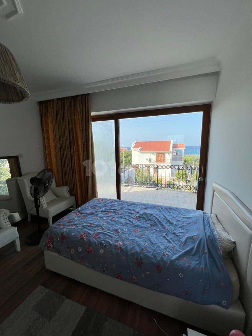 4+1 Villa zum Verkauf in Kyrenia Alsancak ** 