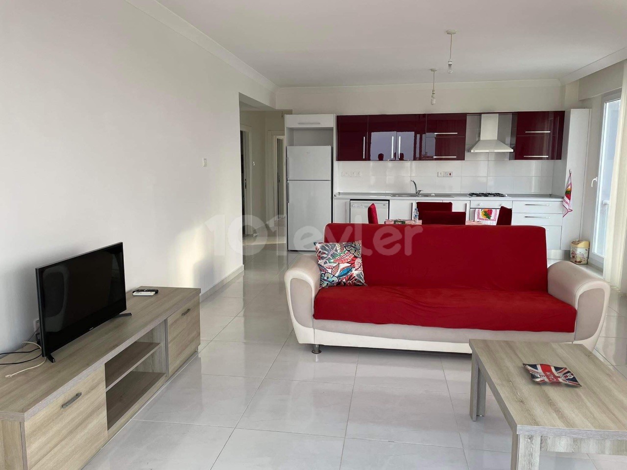 WE ARE BRINGING LUXURY TO YOUR HOME ✨ ...KYRENIA CENTRAL SNOW MARKET AREA SWIMMING POOL - FULLY FURNISHED RESIDENCE APARTMENT WITH 2 + 1 EN-SUITE BATHROOM FOR RENT WITH WONDERFUL VIEWS IN A SECURE COMPLEX ** 