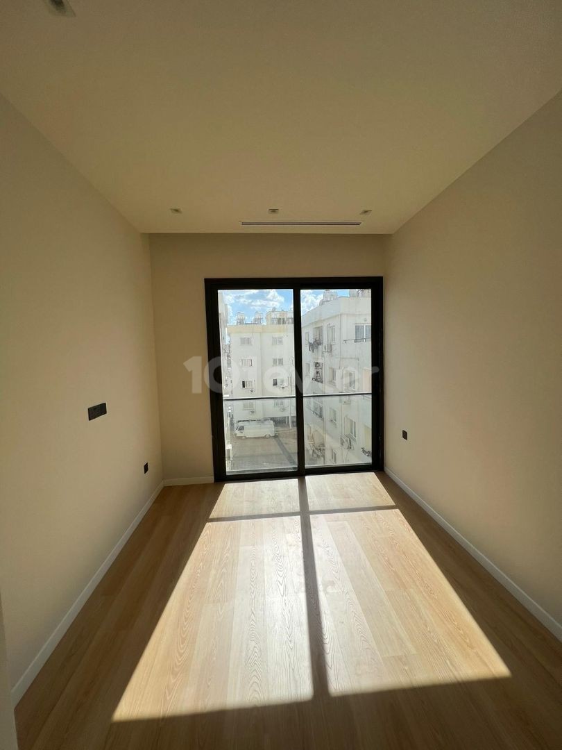 Flat For Sale in Küçük Kaymaklı, Nicosia