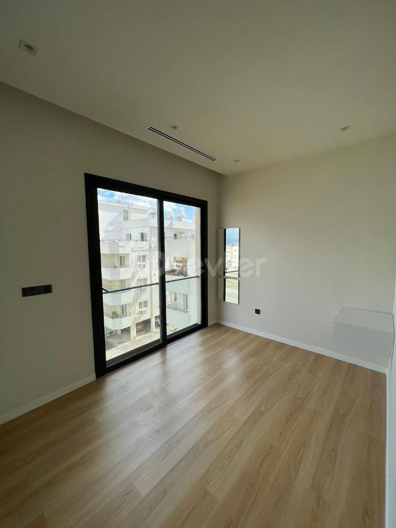 Flat For Sale in Küçük Kaymaklı, Nicosia