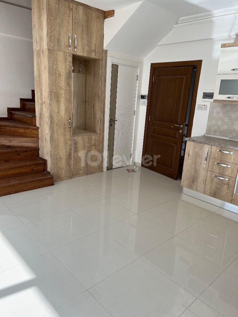 Flat For Sale in Küçük Kaymaklı, Nicosia