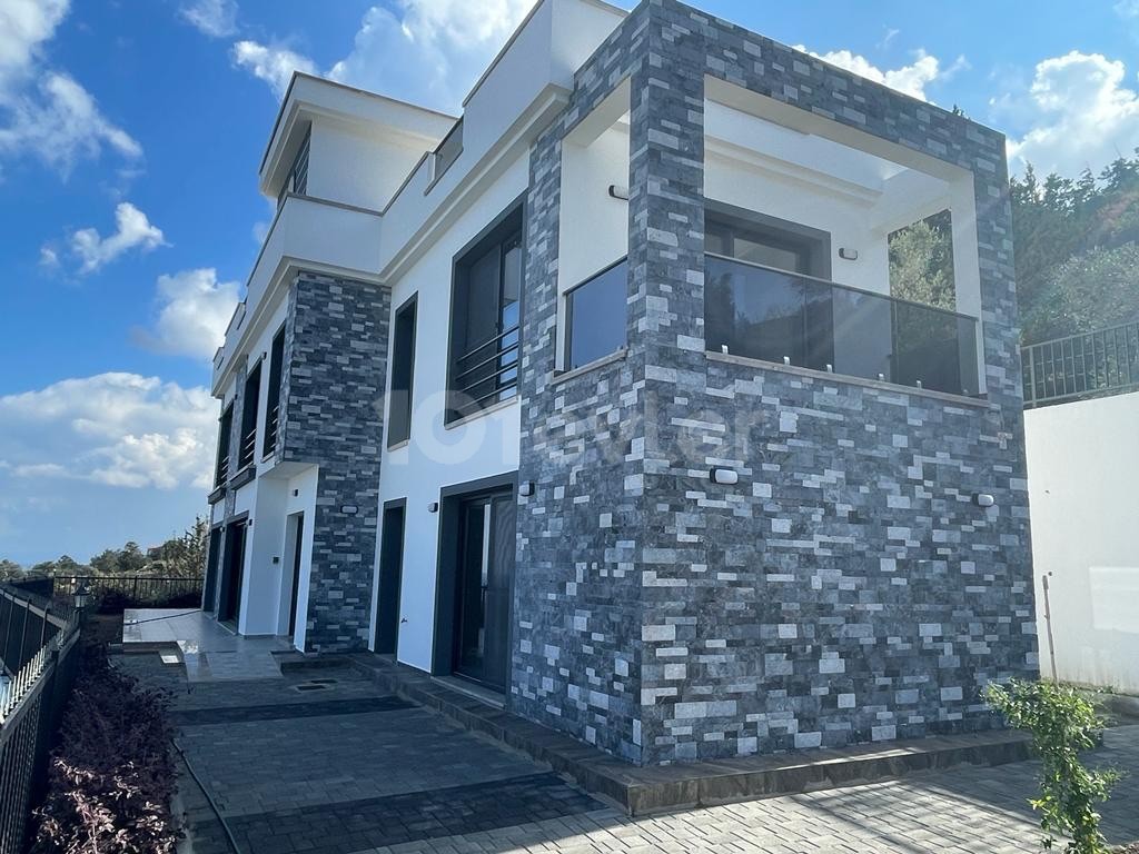 Villa For Sale in Karşıyaka, Kyrenia