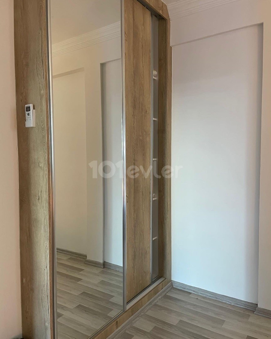 Flat For Sale in Küçük Kaymaklı, Nicosia