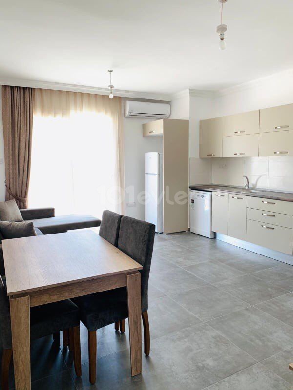 Flat To Rent in Karaoğlanoğlu, Kyrenia