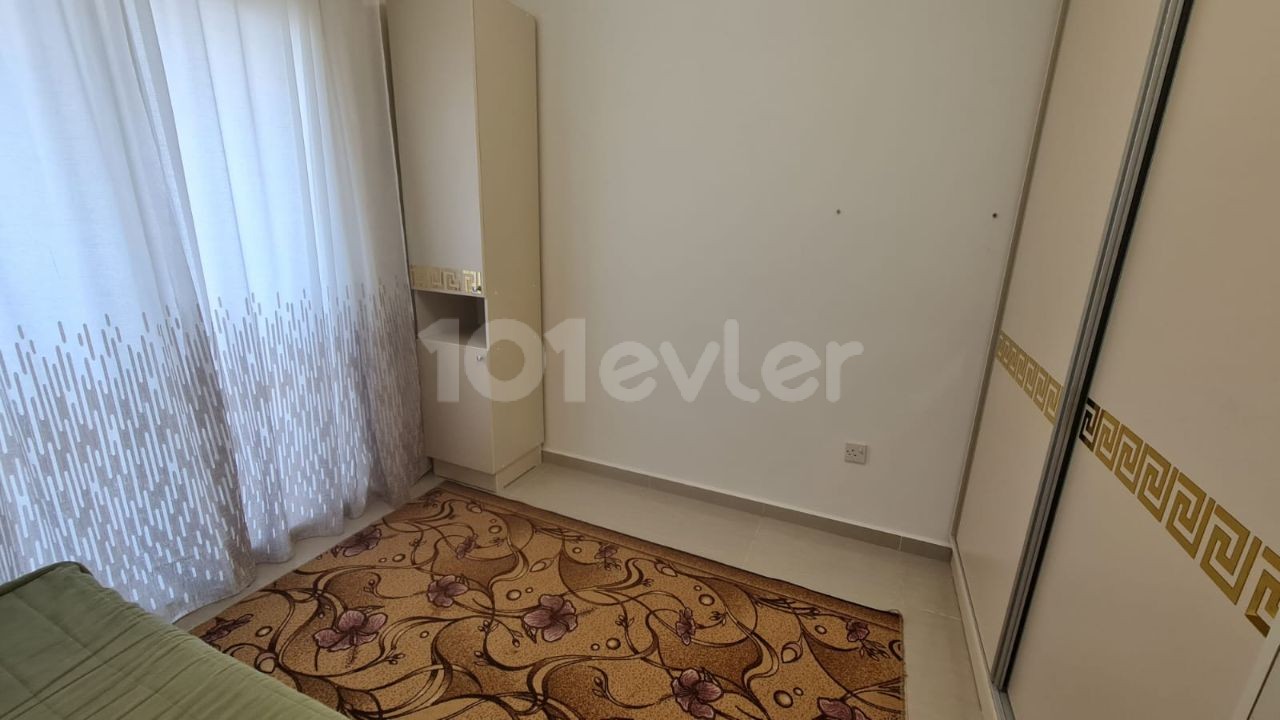 Flat To Rent in Alsancak, Kyrenia