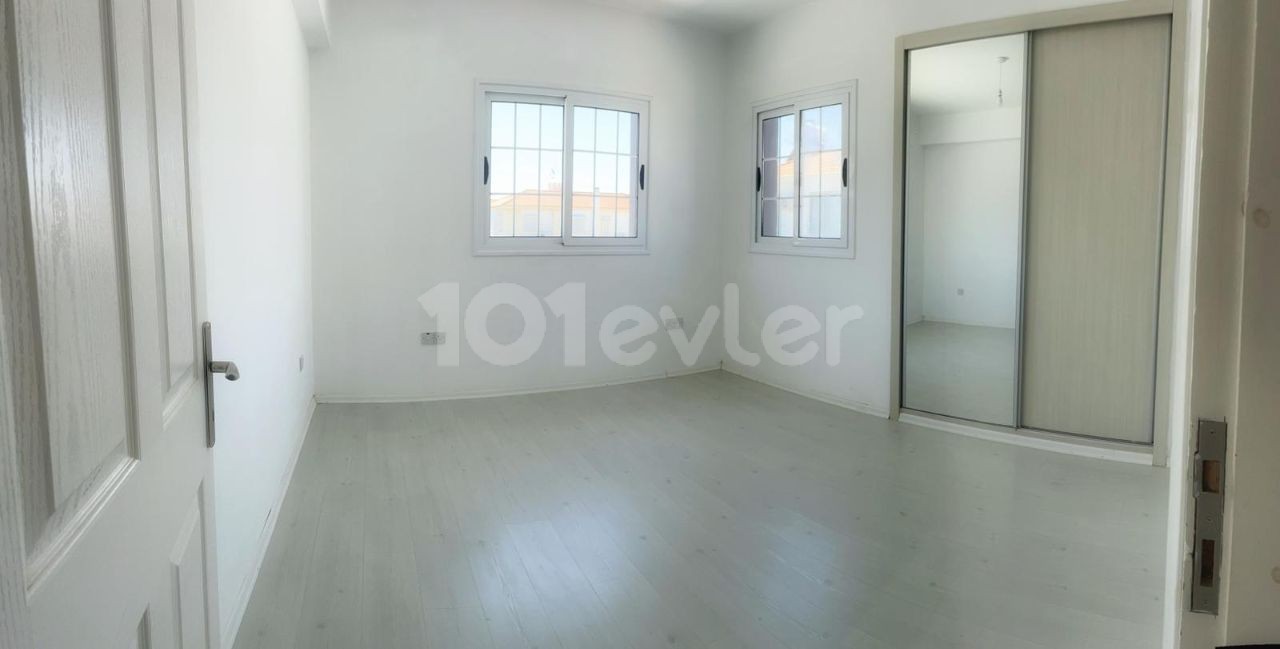 LEFKOŞA/ YENİKENT DE 175 M2 TÜRK KOÇAN SATILIK 3+1 VİLLA ...05338592166