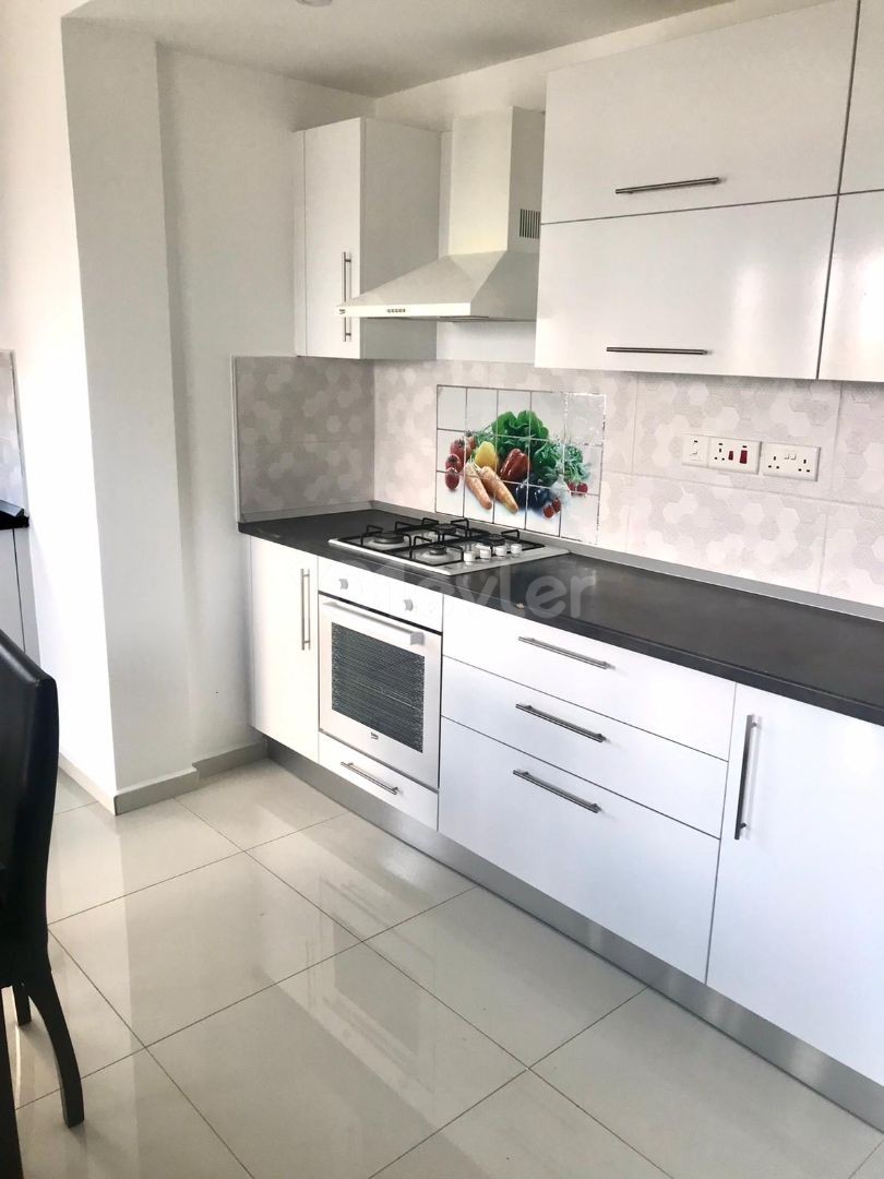 Flat To Rent in Girne Merkez, Kyrenia